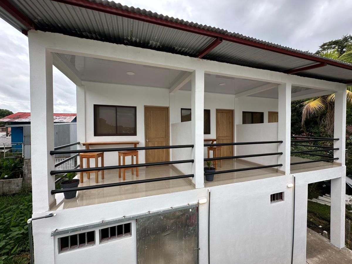 Tuanis Guest House Tortuguero Extérieur photo